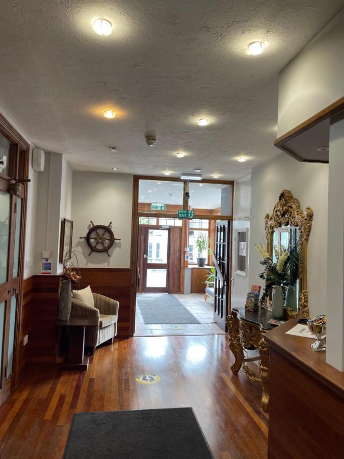 Palm Court B&B Ilfracombe Luaran gambar
