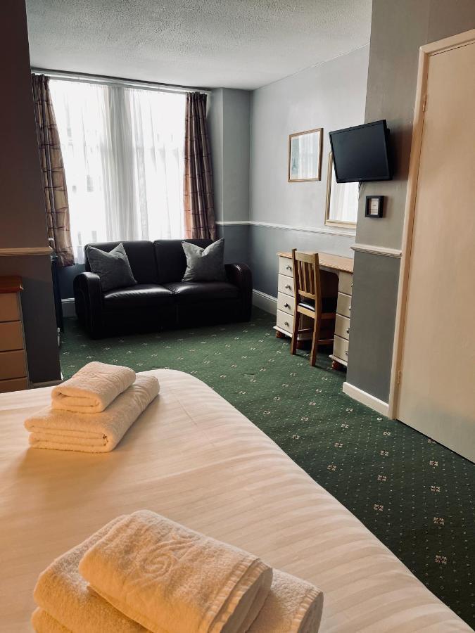 Palm Court B&B Ilfracombe Luaran gambar